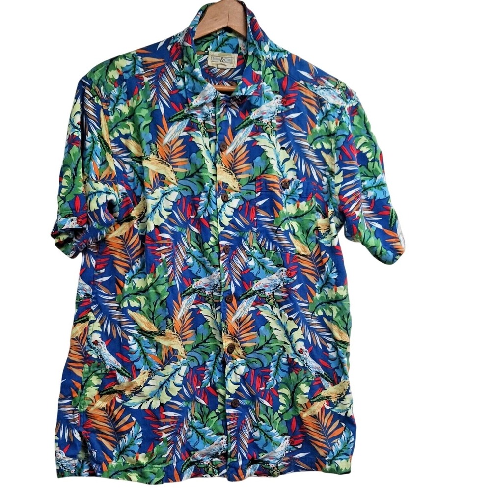 Ocean and Coast Shirt Men's Size M Hawaiian Tropical Print Vacation Summer‎ Fun